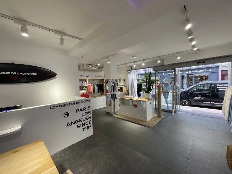 LOCAL COMMERCIAL 183M2