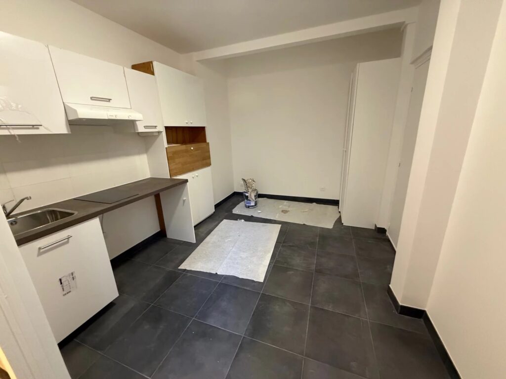 Location Appartement de 17.08m²  à Paris 14ème