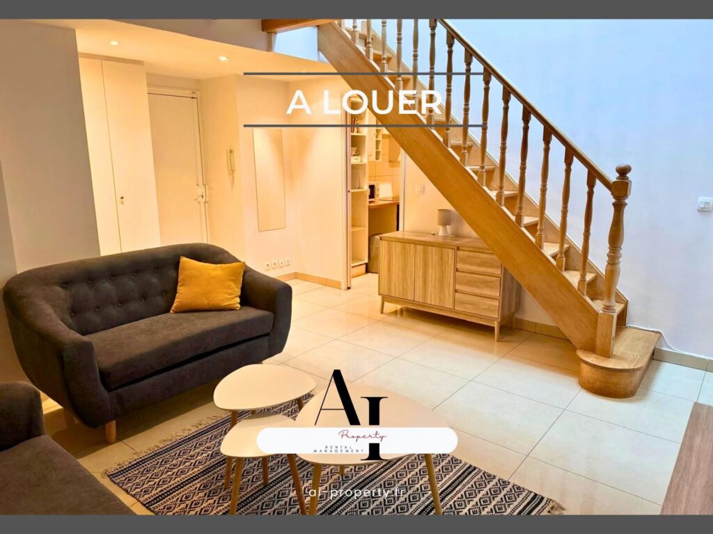 Location Appartement de 76.4m²  à Paris 14ème