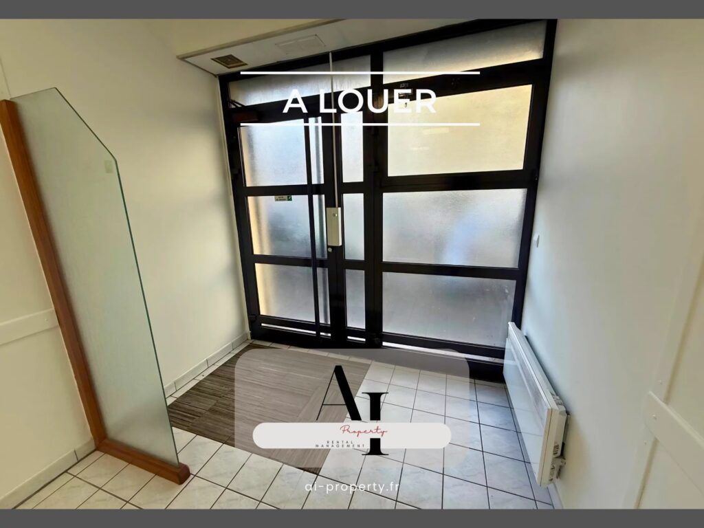 LOCAL PROFESSIONNEL
